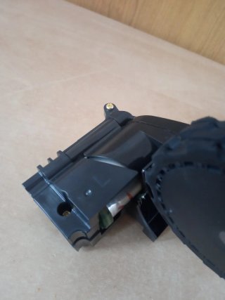 Rueda Roomba L