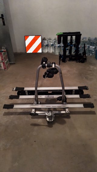 Portabicicletas para bola de remolque