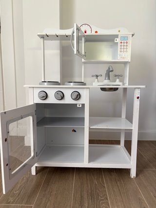 Cocinita de madera para niños