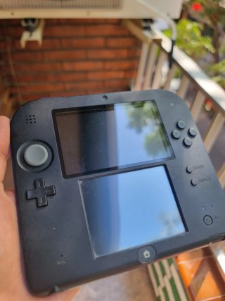Nintendo 2DS Azul y Negra