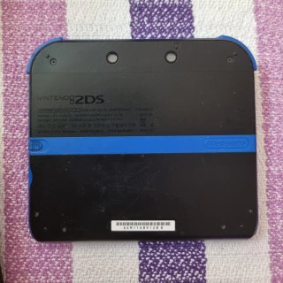 Nintendo 2DS Azul y Negra