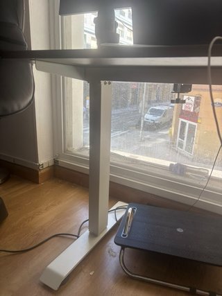 Mesa de oficina elevable