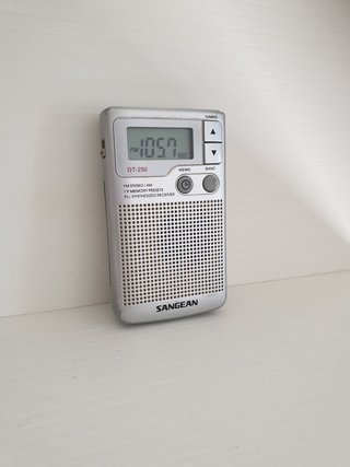 Radio Sangean DT-250 FM/AM