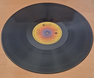 Vinilo LP The Crusaders - Free As The Wind 1977
