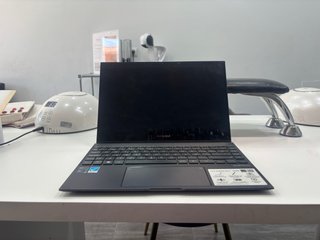 Asus Zenbook Flip 13 Convertibile