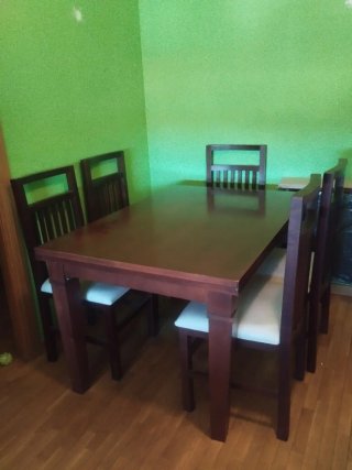 Mesa y 8 Sillas Casa de Alba