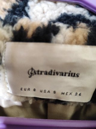 Chaqueta Stradivarius Leopardo Talla S.