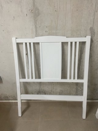 Cabecero artesanal restaurado blanco