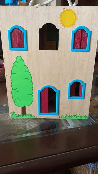 Casa de muñecas de madera vintage