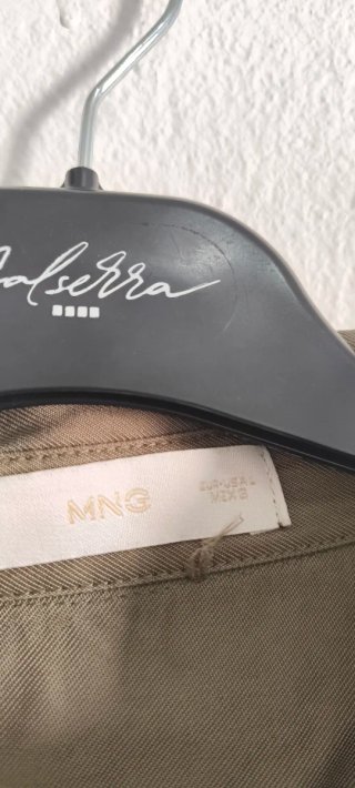 Mono Mango verde militar talla M