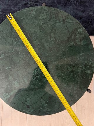 Tavolino rotondo in marmo verde