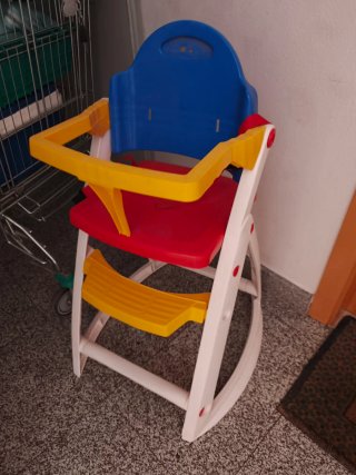 Trona de plástico para exterior