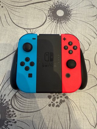Nintendo Switch + Juegos