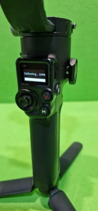 DJI RSC 2, estabilizador en tres ejes para cámaras