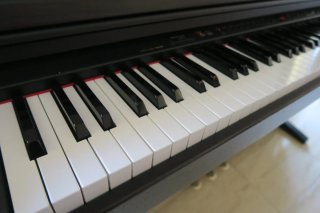 Piano Digital Kawai