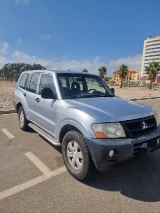 Mitsubishi Montero 2006