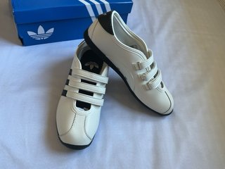 Adidas MJ Talla 39 Blancas Rayas Negras
