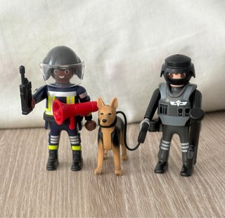 Playmobil Policía Antidisturbios + Agente Especial