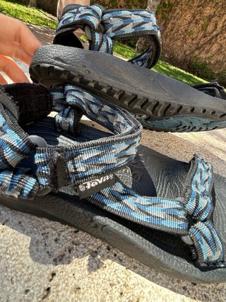 Sandalias Teva Montaña Negras y Azules
