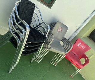 Lote Sillas Terraza Metal y Plástico