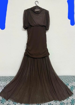 Vestido marrón invierno