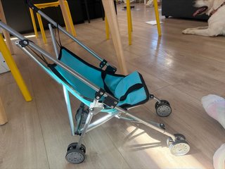 Sillita de paseo infantil azul