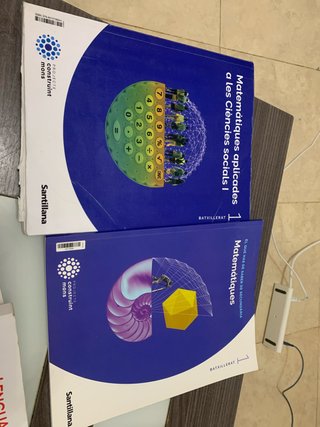 Matemàtiques aplicades a les Ciències Socials I...