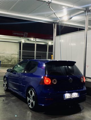Volkswagen Golf 2005