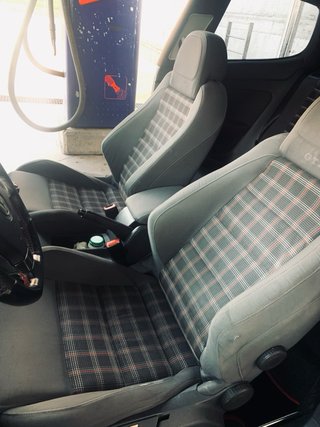 Volkswagen Golf 2005
