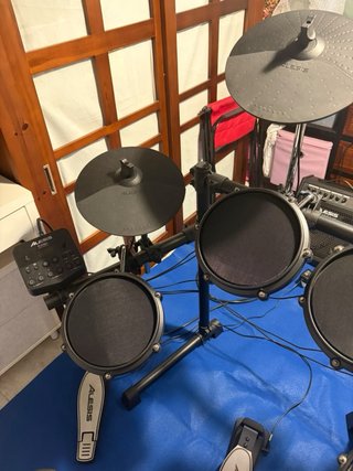 Batería Electrónica Alesis Turbo Mesh Kit