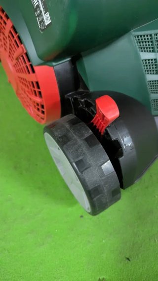Escarificador Eléctrico Bosch UniversalVerticut