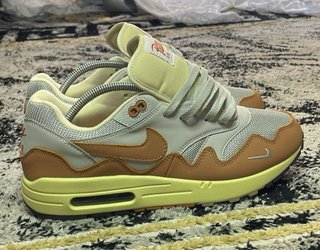 Nike Air Max 1 x Patta Beige/Naranja