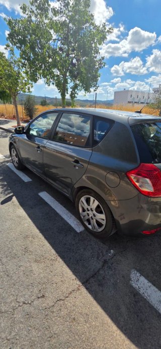 KIA Ceed 2010 90cv Diesel