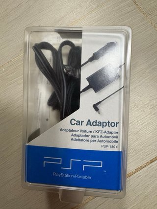 Sony PSP Go!Explore GPS + soporte coche + adaptado
