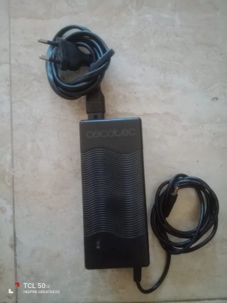 Cargador Cecotec Bongo D40 XL