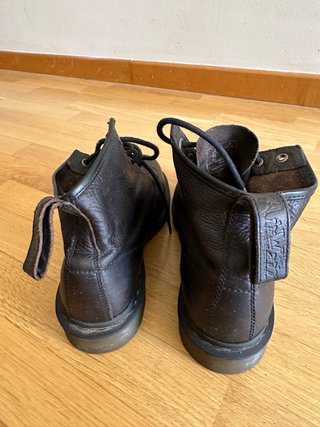 Botines Dr. Martens Marrones Hombre