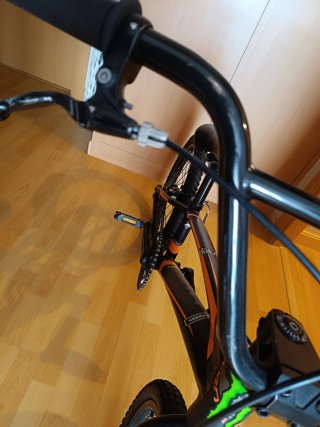 Bicicleta Monty 139 Race 20 Negra/Naranja