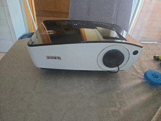 Proyector BenQ Negro y Plateado