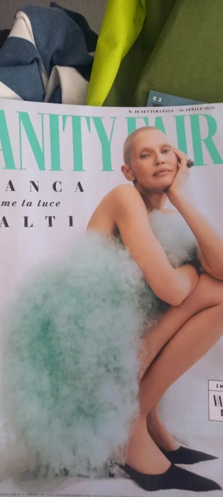 Set 5 riviste Vanity fair 2025 Come da foto