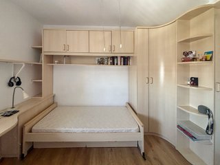 Dormitorio juvenil cama armario escritorio