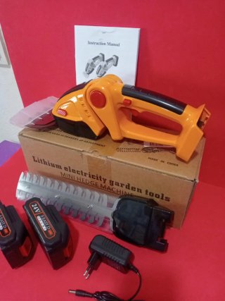 Corta setos inalámbrico 24V