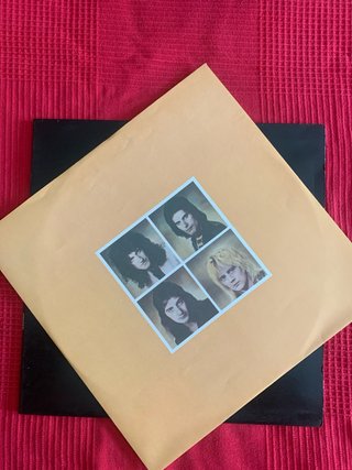 Queen - A Day At The Races Vinilo LP
