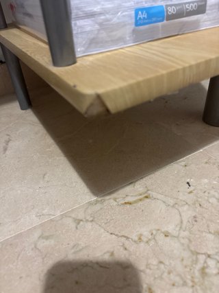 Mesa de escritorio madera y metal