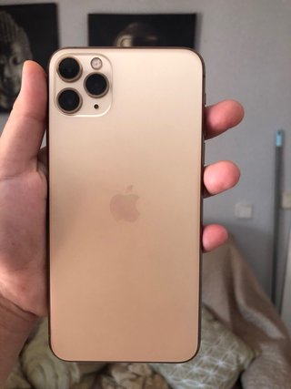 iPhone 11 Pro Max Dorado