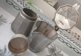 Cafetera Italiana Valira 12 tazas