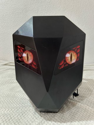 Mochila Rígida con Pantalla LED