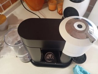 Cafetera Nespresso Vertuo Next Blanca