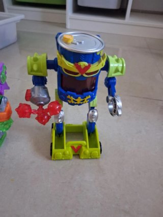 Colección Superthings