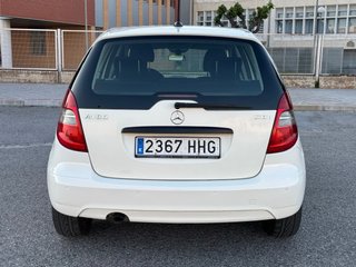 Mercedes-Benz Clase A 180D 2012