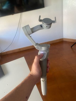 DJI Osmo Mobile 4, Gimbal 3 Ejes